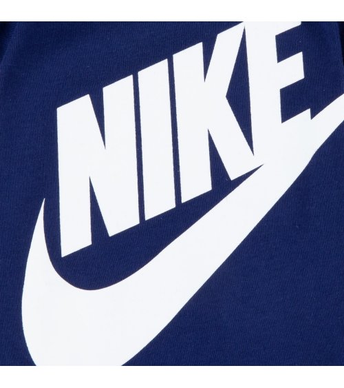 Nike newborn set bodysuit hat booties