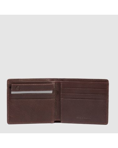 Piquadro slim leather wallet