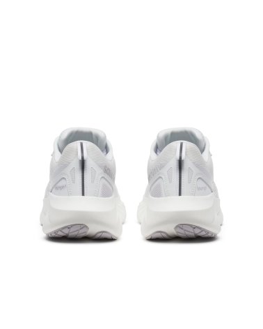 Saucony Triumph 22 running shoe