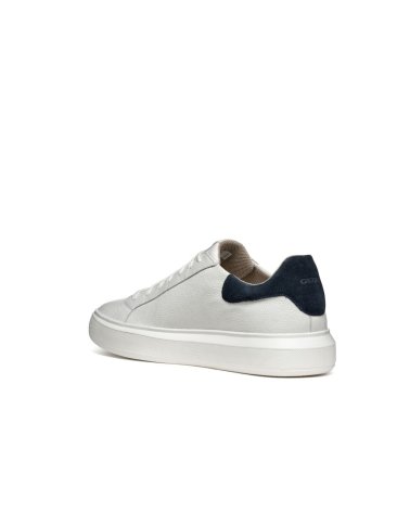 Baskets basses Geox avec lacets