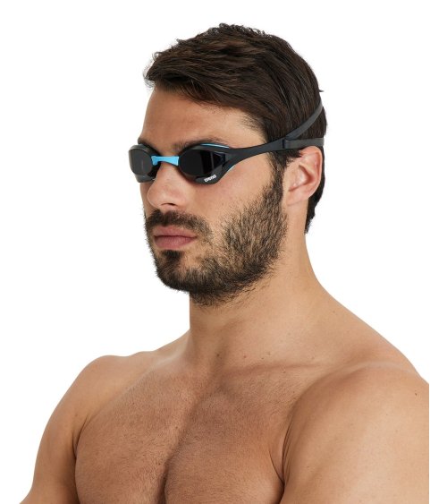 Arena Cobra Ultra Swipe occhialini nuoto