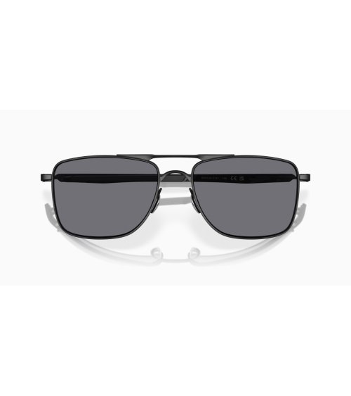 Oakley Gauge 8 sporty sunglasses