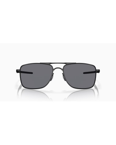 Oakley Gauge 8 sporty sunglasses