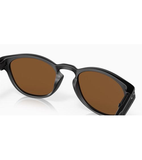 Lunettes de soleil Oakley Latch