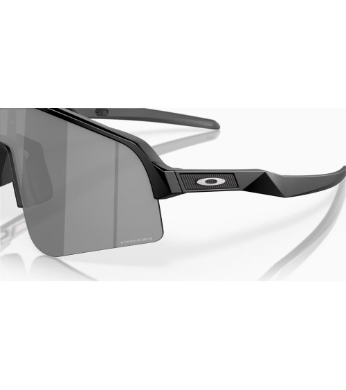 Oakley Sutro Lite Sweep occhiali sole sportivi
