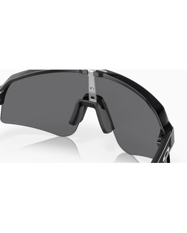 Oakley Sutro Lite Sweep sports sunglasses