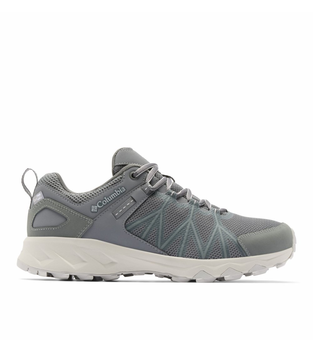 Columbia low trekking shoe