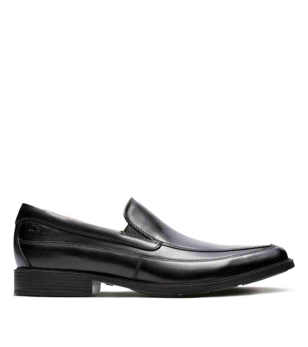 Clarks Tilden Free leather slip-on loafers