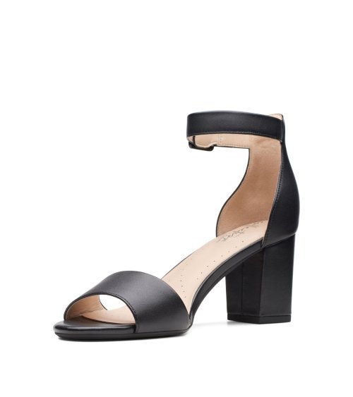 Clarks Deva Mae scarpe con tacco medio