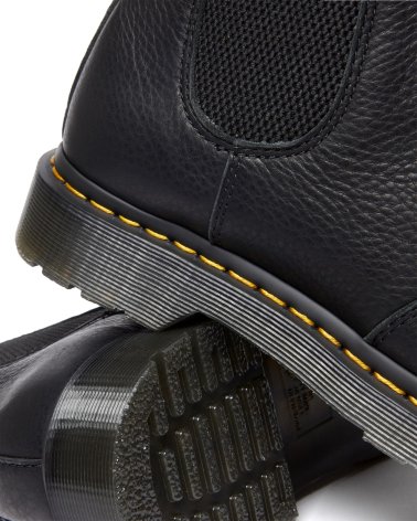 Dr Martens Chelsea boots