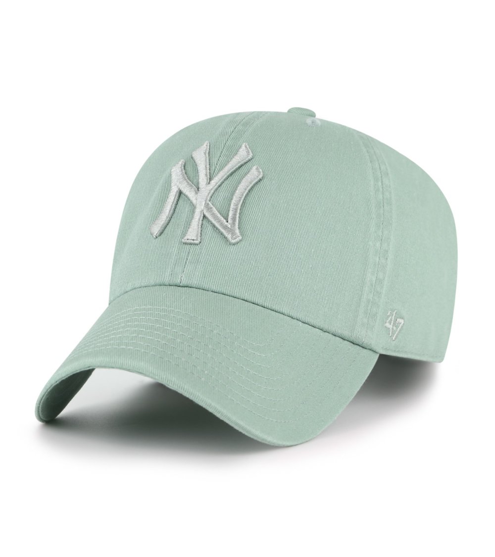 '47 cap with adjustable NY logo visor