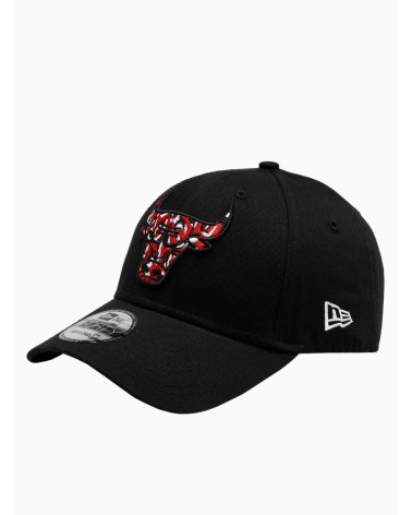 New Era cap with Chicago Bulls logo