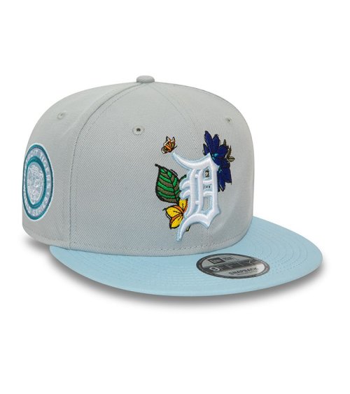New Era flat visor cap with embroidery