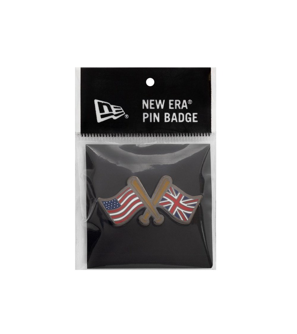 New Era pin badge banderas cruzadas