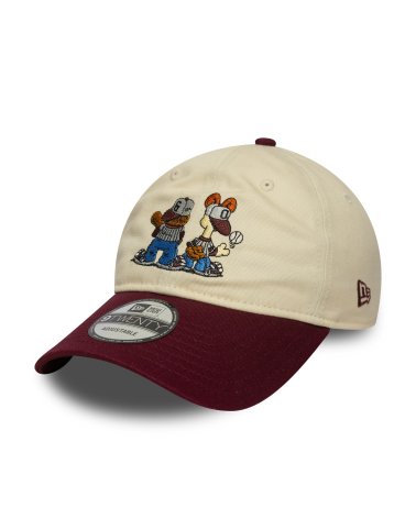 New Era cap with visor and adjustable embroidery