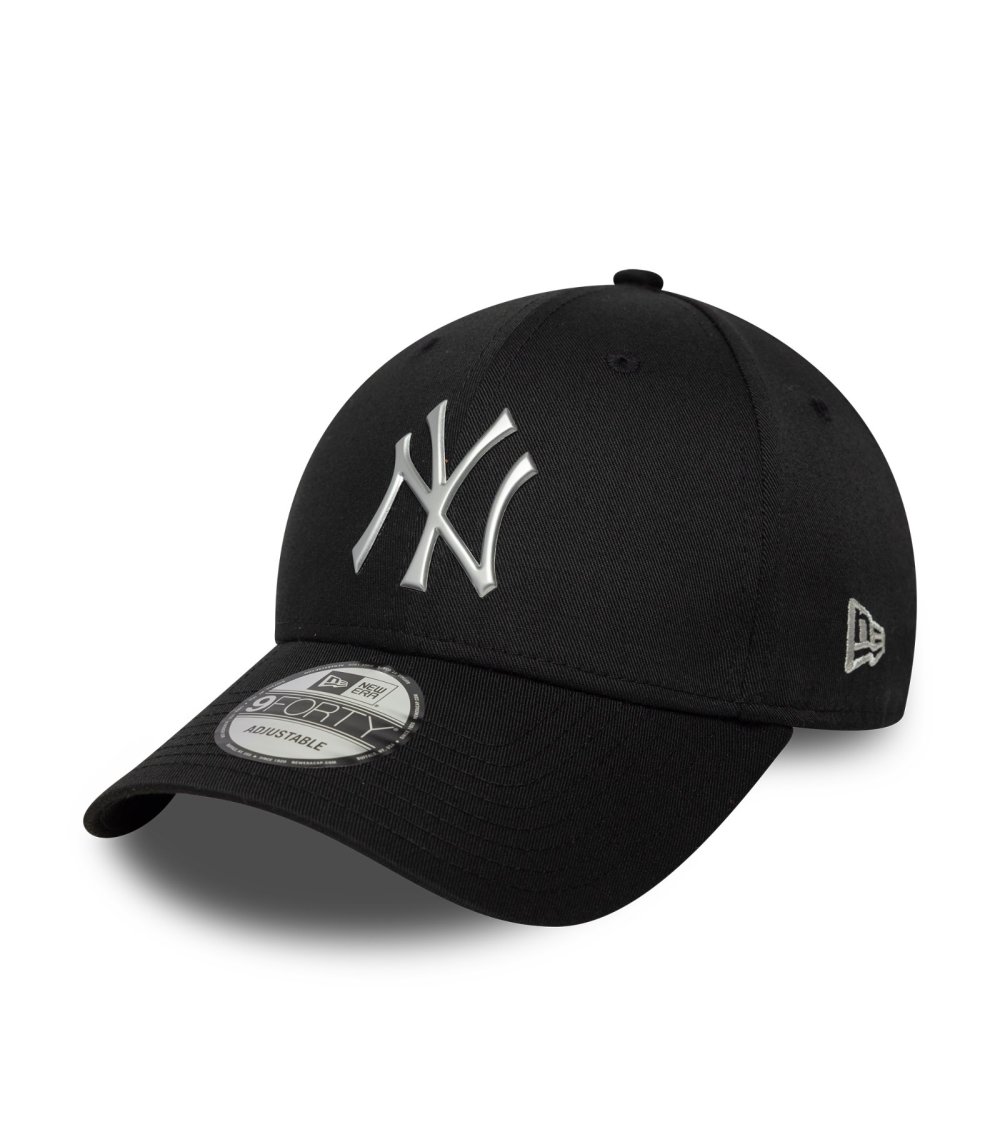 New Era 9FORTY cap with visor