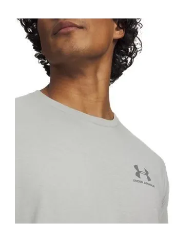 Under Armour T-Shirt mit kurzen Ärmeln