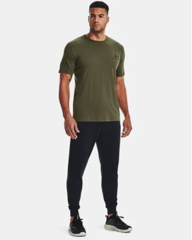 Under Armour T-Shirt mit kurzen Ärmeln