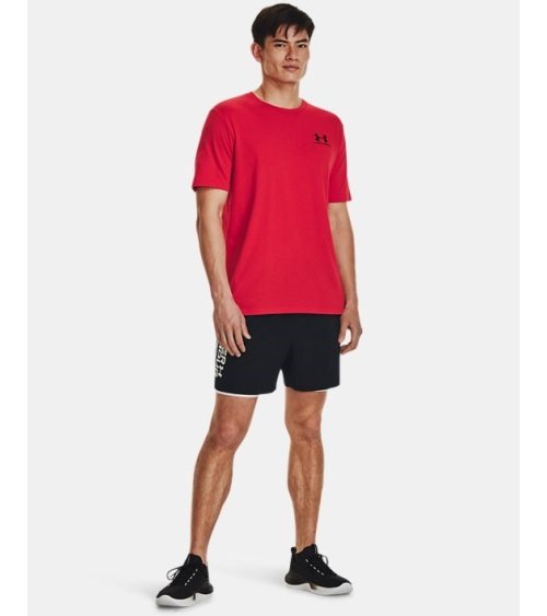 Under Armour T-Shirt mit kurzen Ärmeln