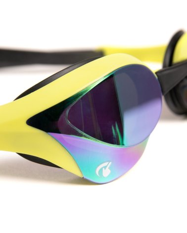 Arena Cobra Ultra Swipe occhialini da nuoto