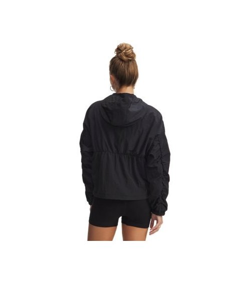 Under Armour chaqueta corta con capucha