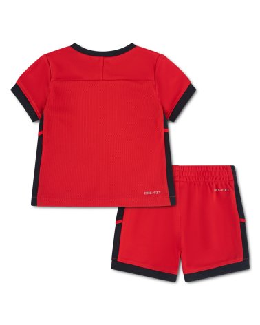 Nike tuta maglietta e pantaloncini