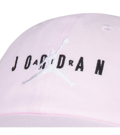 Gorra Nike Jordan con visera curva
