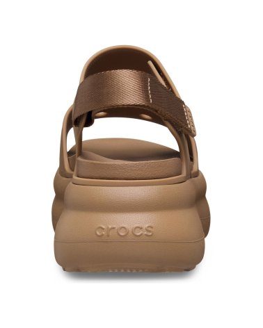 Zuecos Crocs con correas ajustables