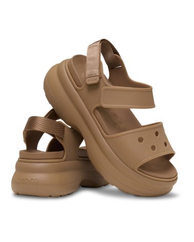 Zuecos Crocs con correas ajustables