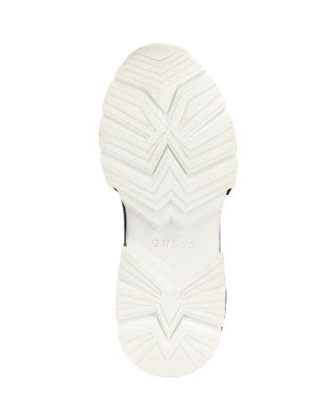 Guess Baskets basses Carrli6