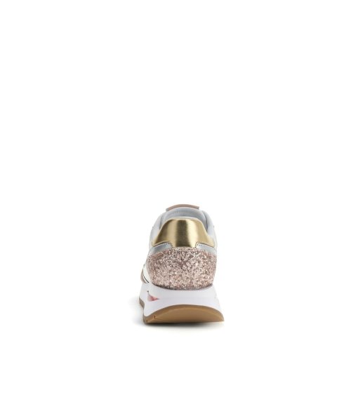 Guess Sneakers alte Eagar
