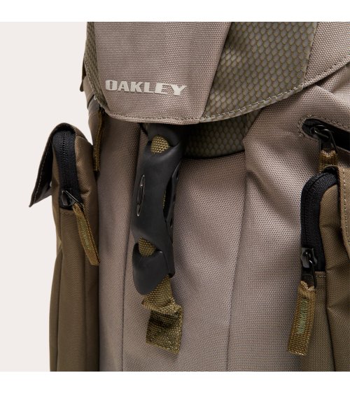 Oakley Latitude Flex Pack zaino con tasche multiple