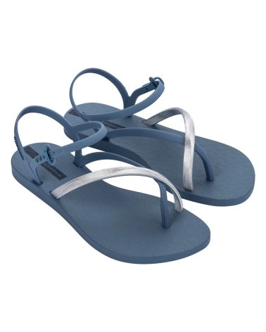 Ipanema sandals with straps and flat sole