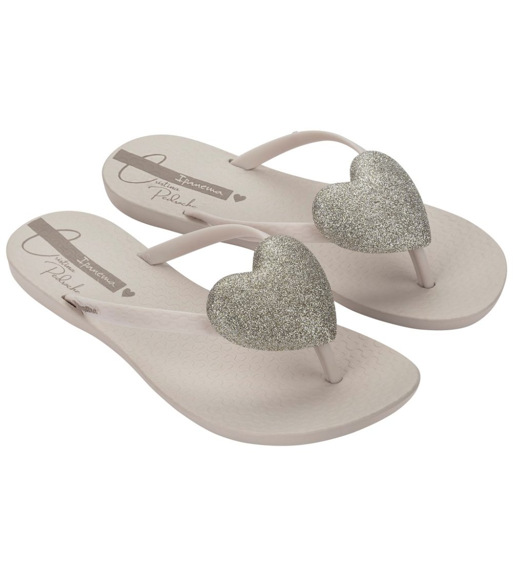 Ipanema sandalias con correas y corazón brillante