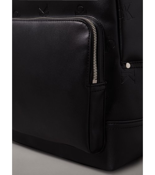 Calvin Klein sac à dos matériau synthétique