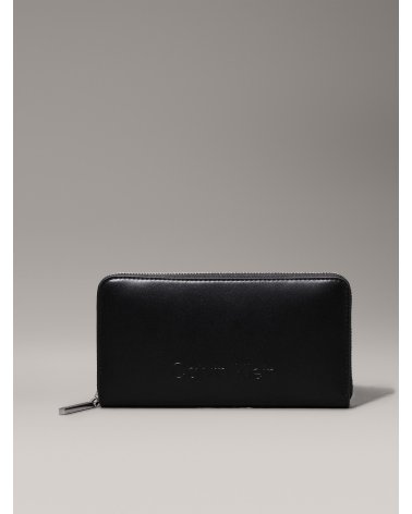 Calvin Klein cartera con cremallera