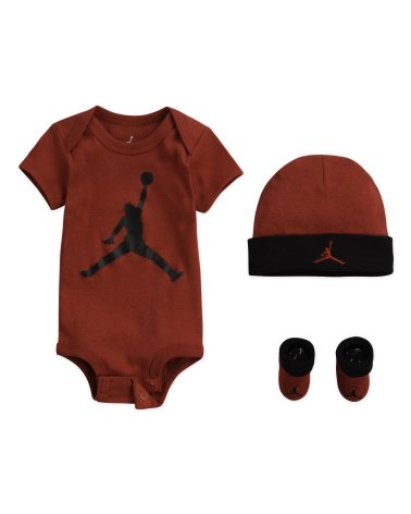 Nike baby outfit body and accessories