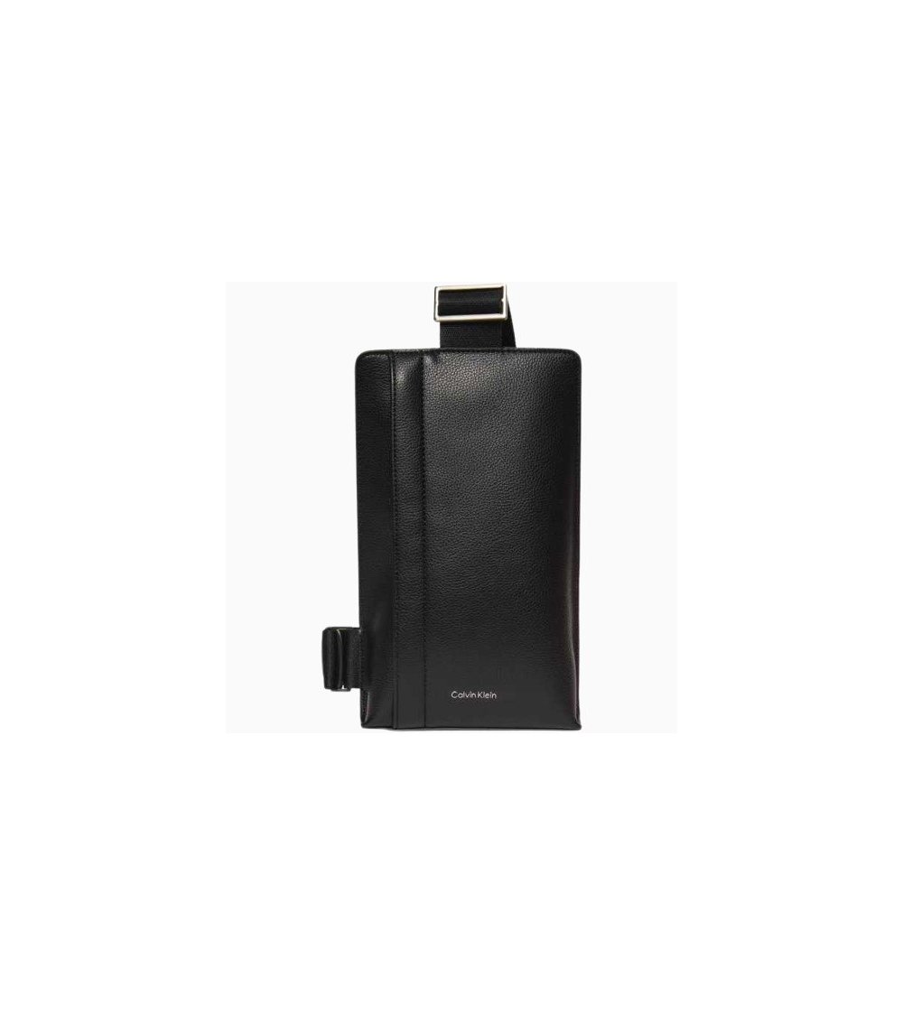 Calvin Klein riñonera vertical con clip