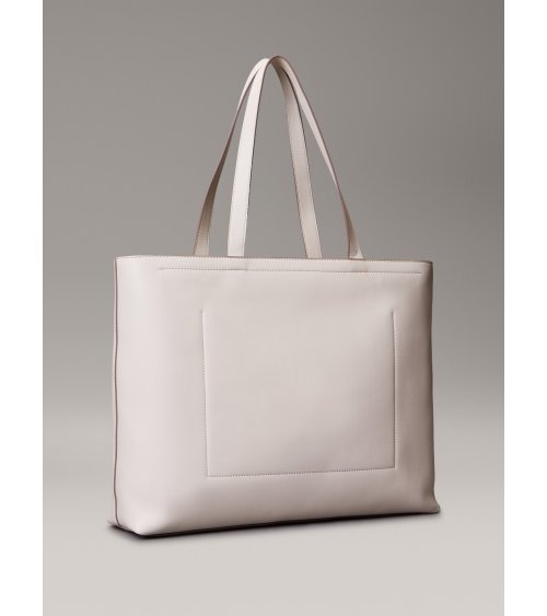 Calvin Klein Handtasche mit erhabenem Logo