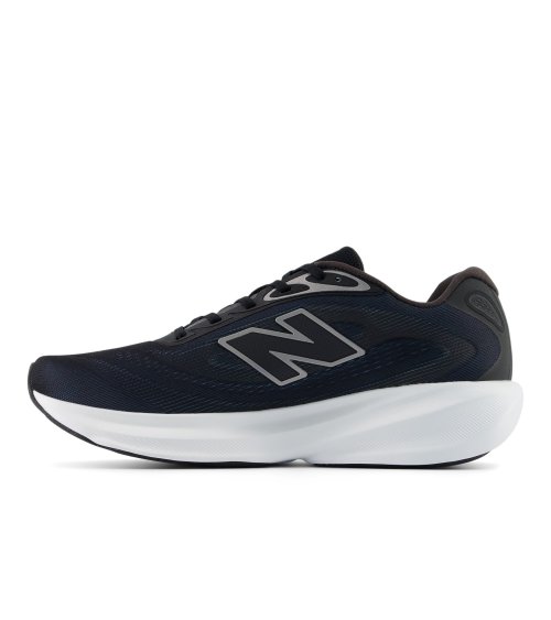 New Balance 680 running shoes