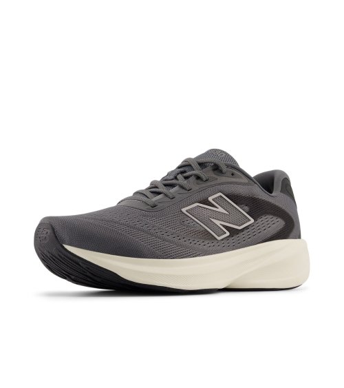 New Balance 680 running shoes