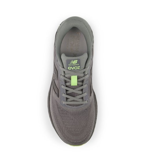 New Balance running shoes EVOZ