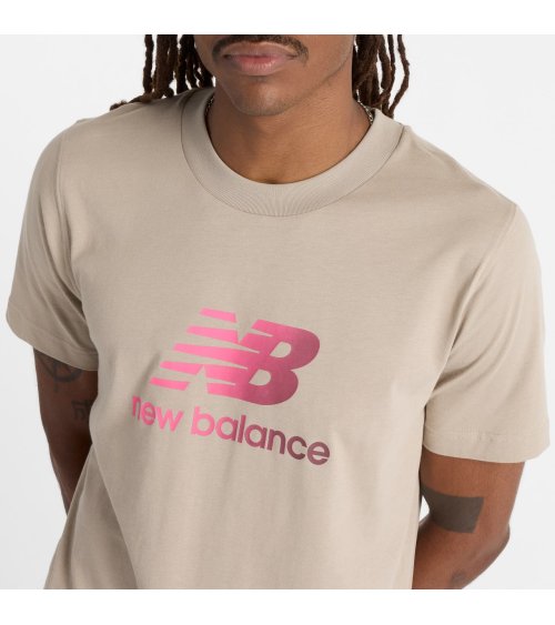 New Balance Sport Essentials Gradient Logo T-Shirt