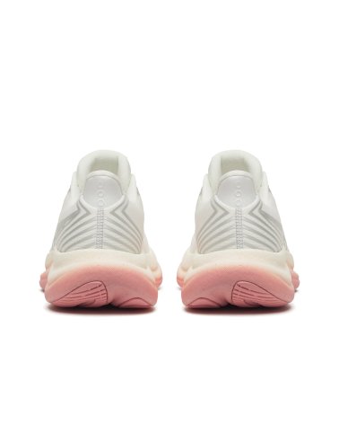 Saucony Triumph 23 running shoes