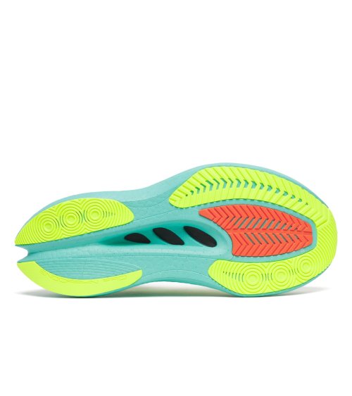 Saucony Endorphin Pro running shoe