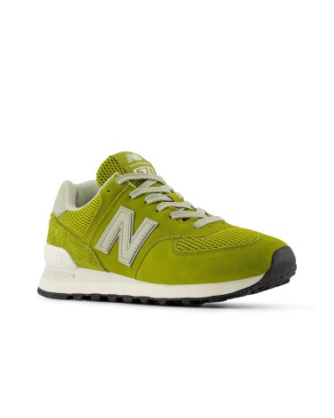 New Balance sneakers basse in mesh e camoscio