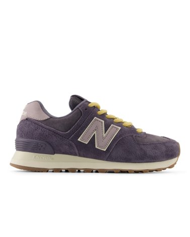 New Balance low sneakers in mesh and suede