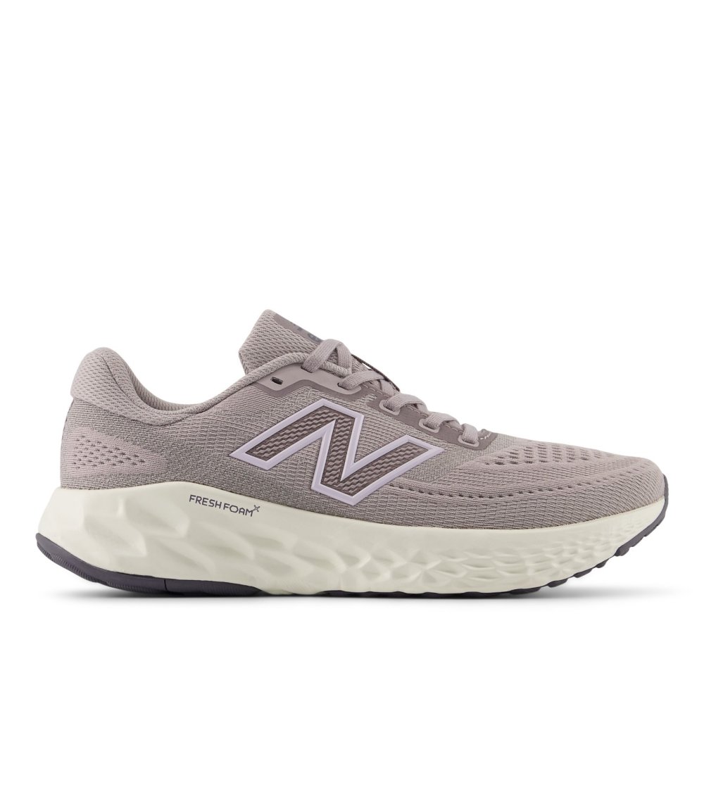 New Balance running shoe WEVOZ