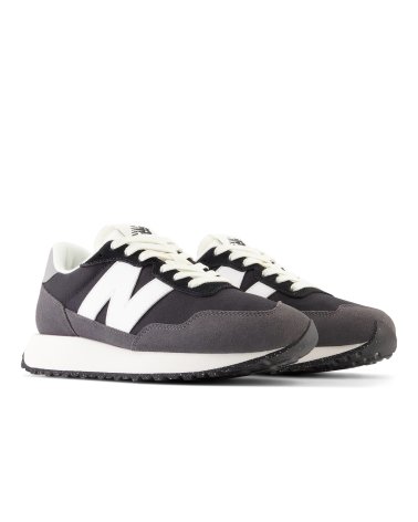 New Balance Low Sneakers