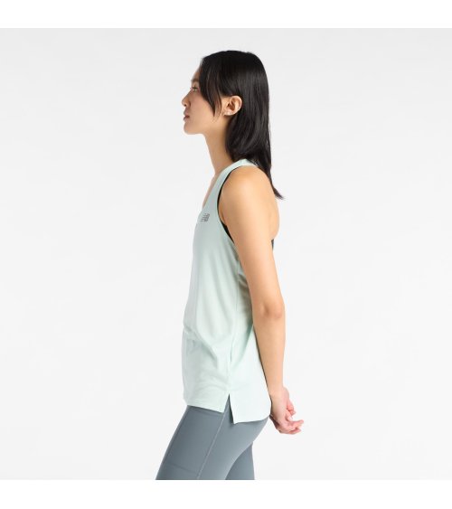 New Balance top de entrenamiento